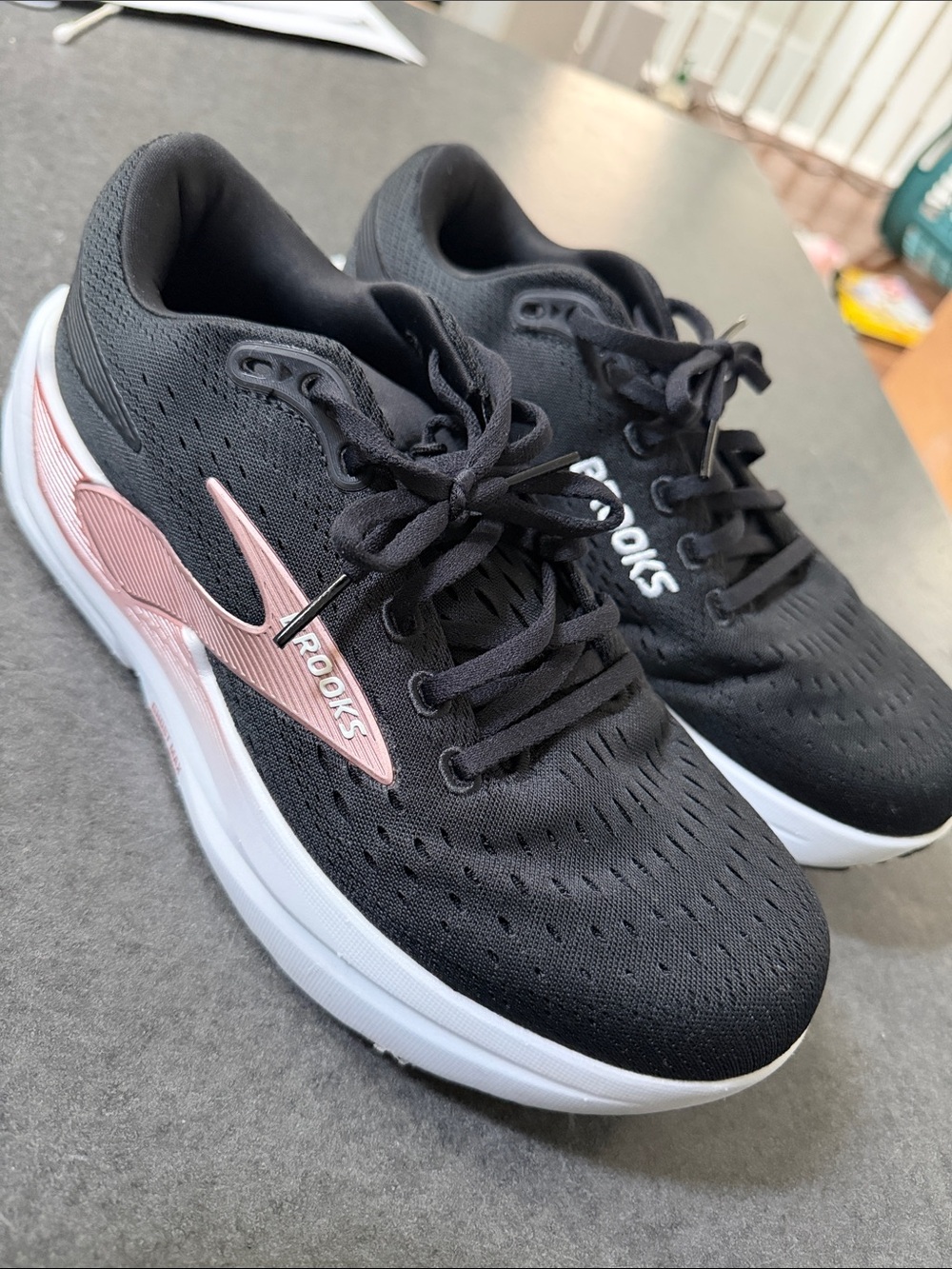 Brooks Black Running Sneakers with Pink Logo Accent